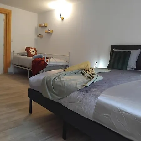 Lägenhet Au Bon Verger Duplex 4Chambres 12Pers Hyper Centre Ville Cholet