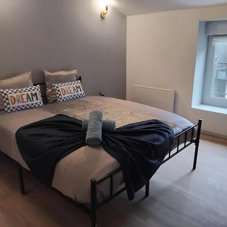 Au Bon Verger En Coeur De Hyper Centre שולה